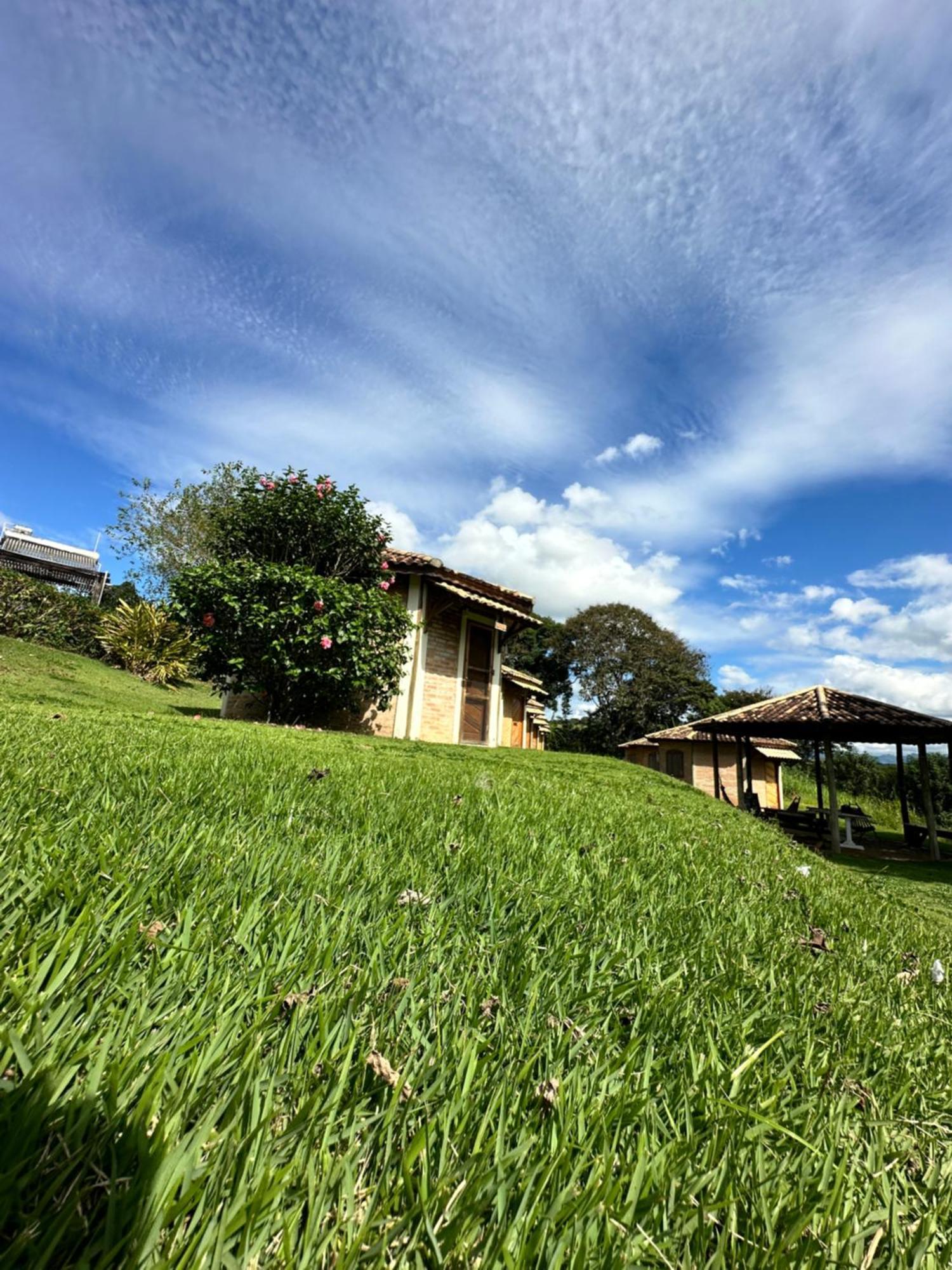 Chales Reviva Sao Sebastiao do Rio Verde Exterior photo